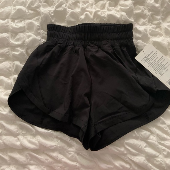 Lululemon Track That High-Rise Short 3” - Picture 3 of 5